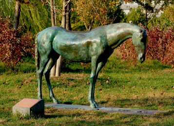 动物铸铜雕塑